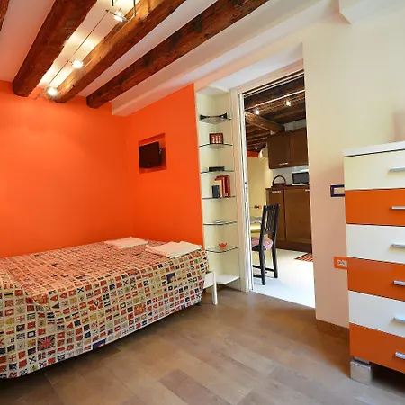 Barbera-biennale Appartement *