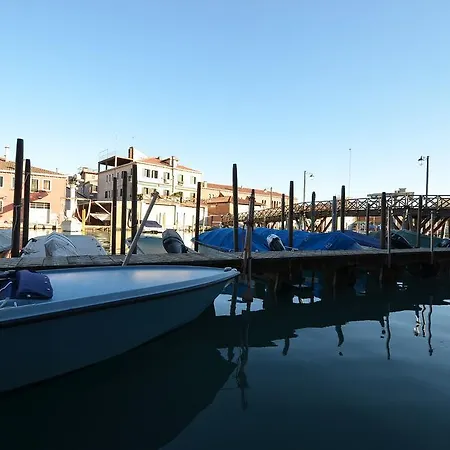 Barbera-biennale Venetië